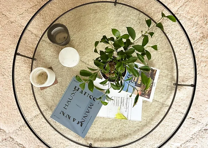 아파트 Why ? Why Montmartre ?